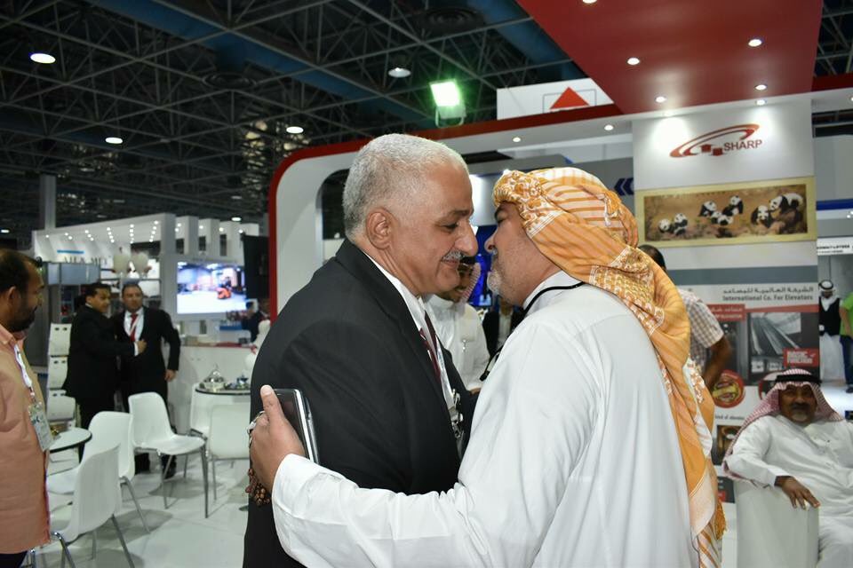 sharp_elevator's tweet photo. صور منوعة من الزائرين لنا،نشكر لهم حضورهم. 

#مصاعد_شارب 
#مصاعد 
#مركز_جدة_للمعارض_والمؤتمرات https://t.co/Ee6YxejFHg