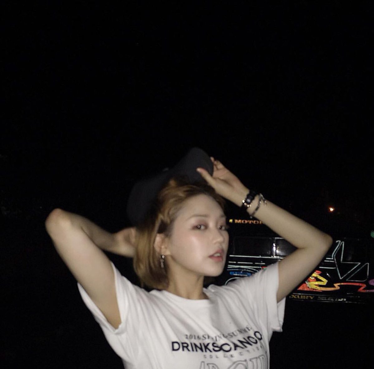 esthertdj's tweet photo. ⠀⠀⠀⠀잠깐 실례할게요 ? https://t.co/BxB8EiXv3N