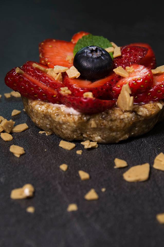 myrawjoy's tweet photo. Raw ovocný košíček
#rawdeli #vegan #bio #cleaneating https://t.co/zIBzQiIRxa