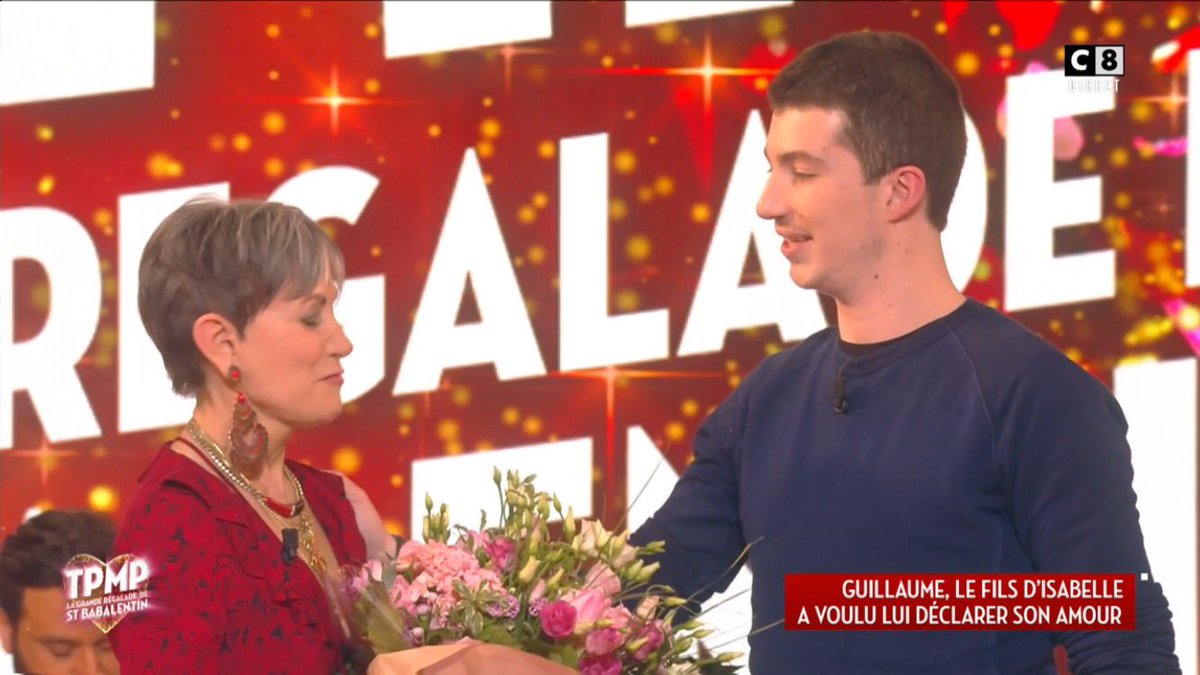 TBT9_W9's tweet photo. "Tout simplement je t'aime." 
Guillaume déclare sa flamme à @IsaMoriniBosc #TPMP #Babalentin 🙏🏻💘 https://t.co/V68iaaDm8n