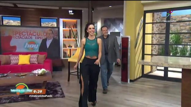 LAS ESTRELLAS DE HOY: <a href="/afri_zavala/">Africa Zavala</a> y <a href="/CesarEvoraP/">César Évora</a>, ¡Checa de qué hablaron! ow.ly/lvta308T2oz