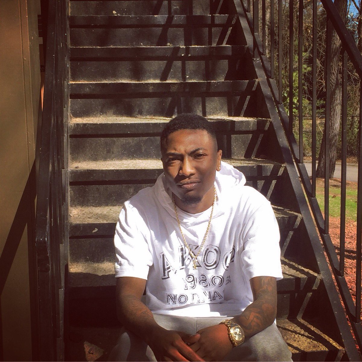 JizzleGetEm's tweet photo. Chances are they ain't nothing like me! mg$ #JizzleGetEm https://t.co/NgvSomEPSl