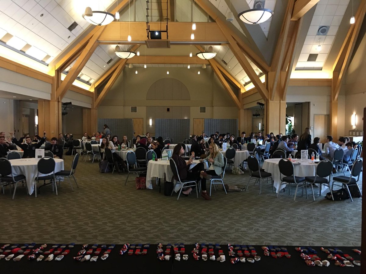 VermontDECA's tweet photo. Setting up for  awards while playing some fun trivia! What a great day of competition here in Vermont https://t.co/DT47M5sr4s
