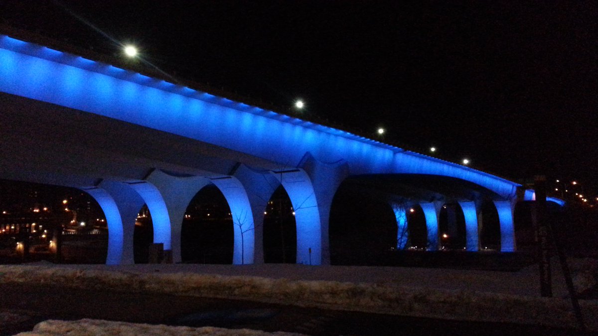 ColonCancerCoal's tweet photo. #MNBlueWeek starts w/ Building Blue Bridges on 3/6 as we kick off #ColorectalCancerAwarenessMonth across the nation. https://t.co/YXp94gDlVp https://t.co/m85gH56173