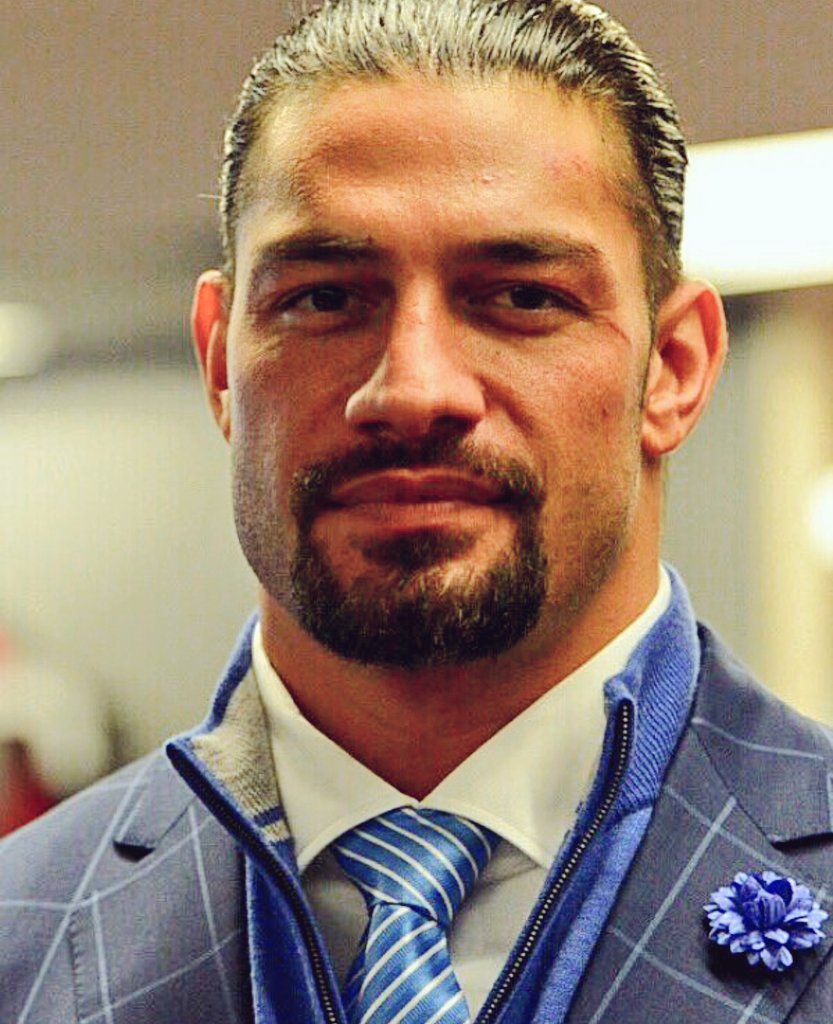Fileana2's tweet photo. HandSome #TheGuy #RomanReigns https://t.co/SEgymgxny3