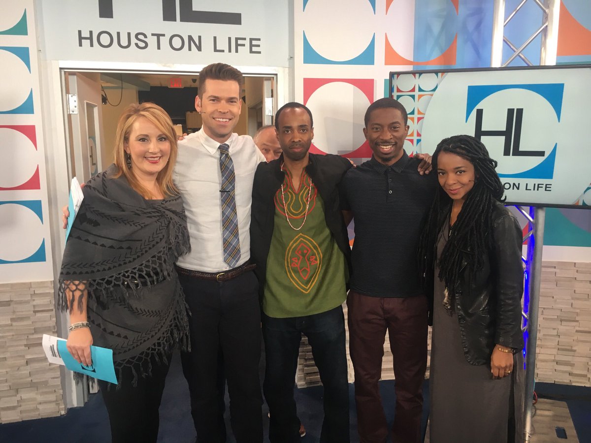 alleytheatre's tweet image. Thanks for having us @houstonlifetv! #SyncingInk