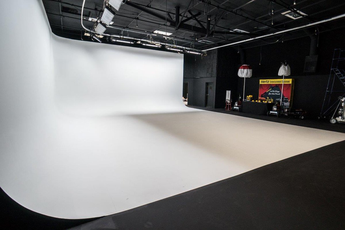 #FBF of <a href="/BigPeachStudios/">BigPeachStudios</a>! PSG renovated the interior &amp; exterior of the old warehouse to create a new age, mixed-use office building. #atl