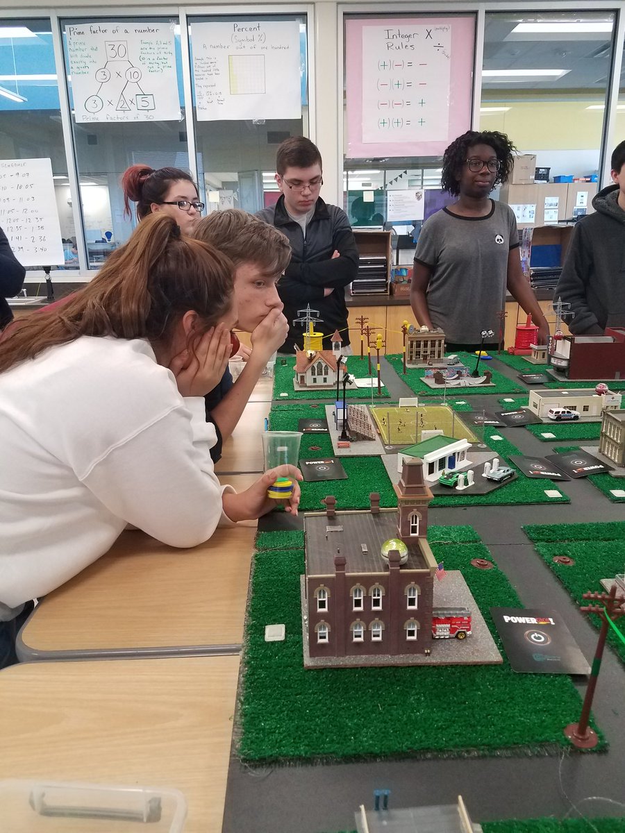 PrestwickSTEM's tweet photo. PrestwickSTEM Academy - Coserve Powerrace!  #realSTEMlearning https://t.co/KdVpvEOhP9