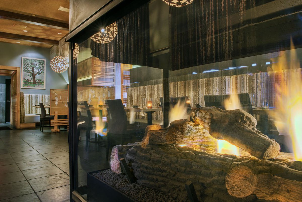 Only a FEW spots remain for Valentine's Day! Call for our most up to date availability. sobapa.com/valentines/