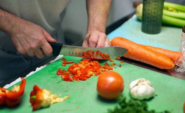 #healthy meal prep tips to make your life easier! buff.ly/2kDlxyg #lifestyle #wellness #workingwoman #cooking
