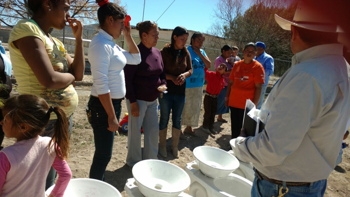 heraldosaltillo's tweet photo. Lleva @SaltilloGob atención médica a ejido San Felipe https://t.co/VymACshVIb https://t.co/pQmyNFZxQ2