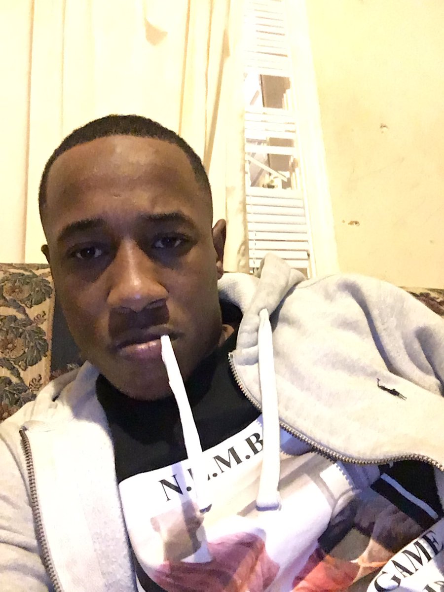 LocworldHgg's tweet image. 😂 I rolled like 2gs n Tops !
#FreeDaTeam