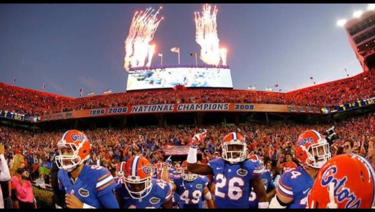 Wlmel10's tweet photo. Thankful to receive another offer from The University of Florida 🐊#gogators https://t.co/uIpLkwJW3I