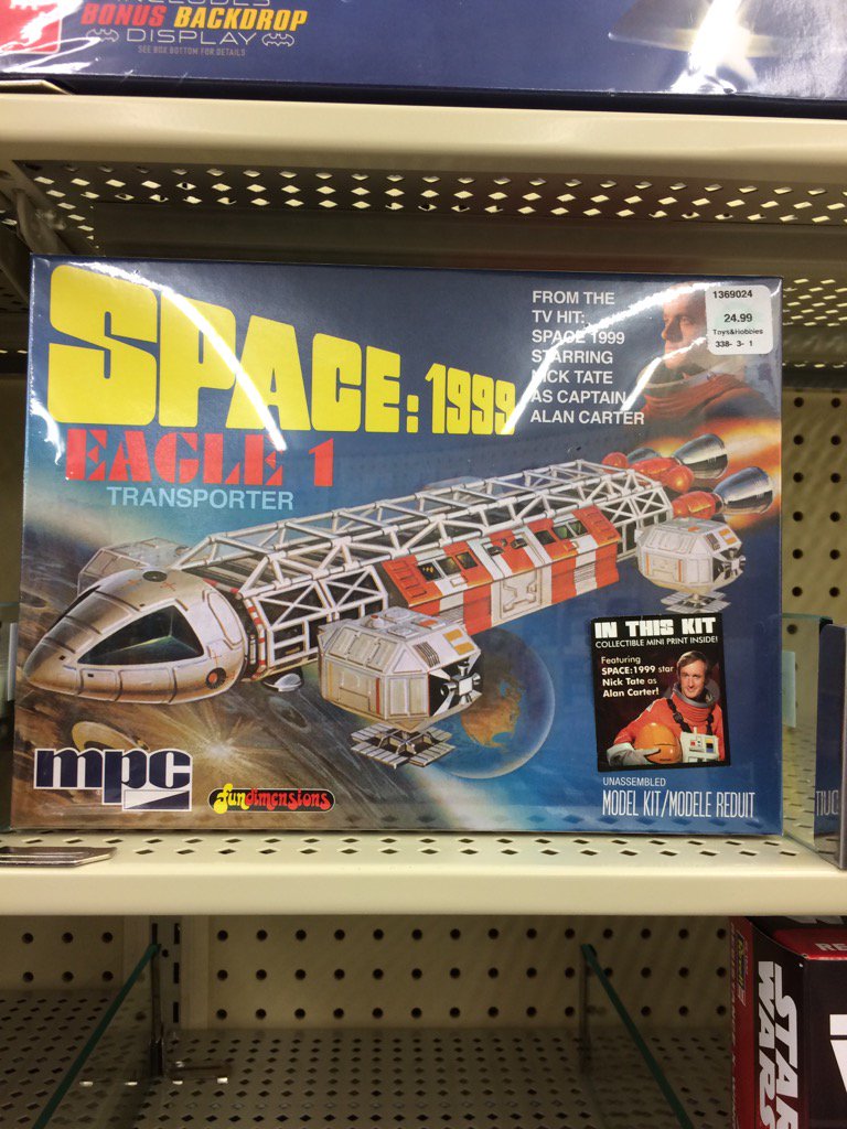 FromTheWastes's tweet photo. At the grand opening of our new HobbyLobby ... found what I want!
#Space1999 #Eagle1Transporter #MPCModels https://t.co/pmUqfE19gj