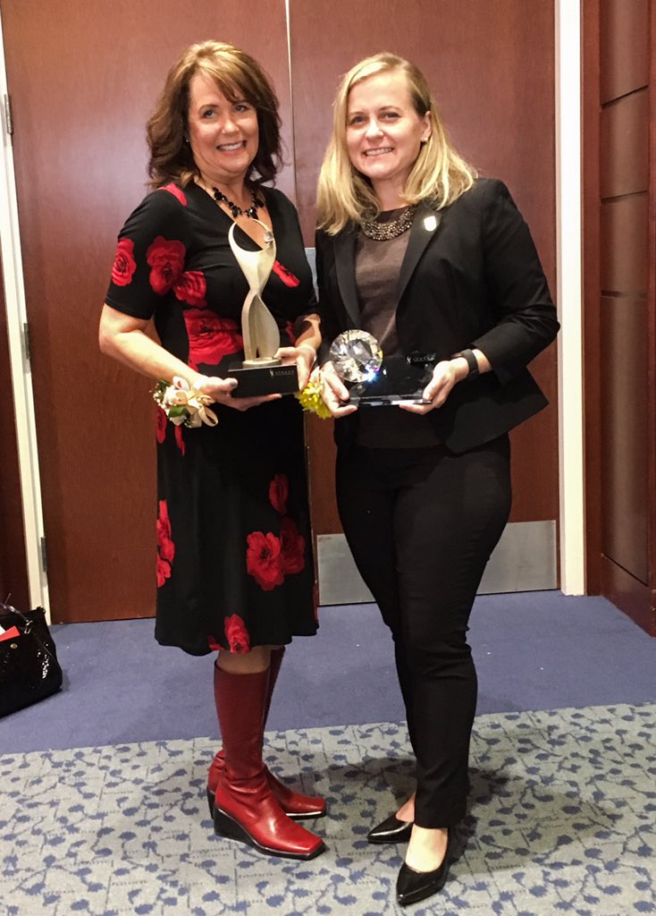 RedCrossNAZ's tweet photo. Cheryl Blume &amp; Stephanie Smith #flgathena award recipients #flgchamber #nau #housingsolutionsofNAZ #americanredcross https://t.co/geDGY1toqO