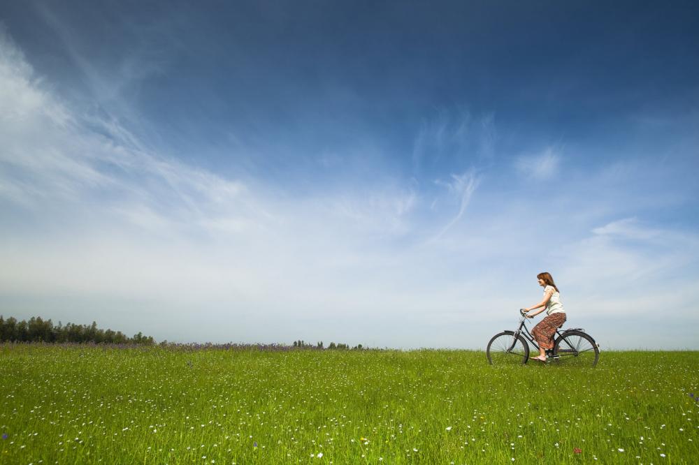 Rhccomponents's tweet photo. Get to know about the most wild and wonderful #BikeFacts just click https://t.co/fXR9pEWcnA https://t.co/n5GyjFl7BX