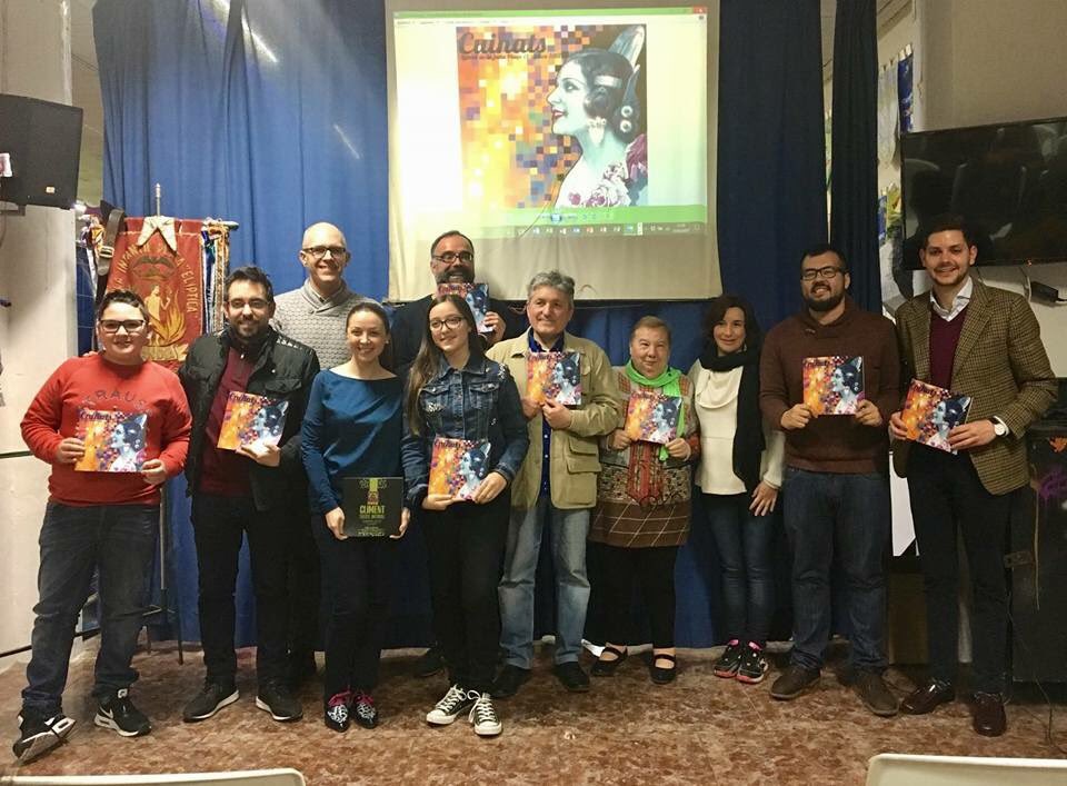 josemaprieto's tweet photo. 📸 Hui ha presentat el seu Llibret la @FallaEliptica: Cuinats. 📖#FallesGND2017 https://t.co/dCmArbq9rJ