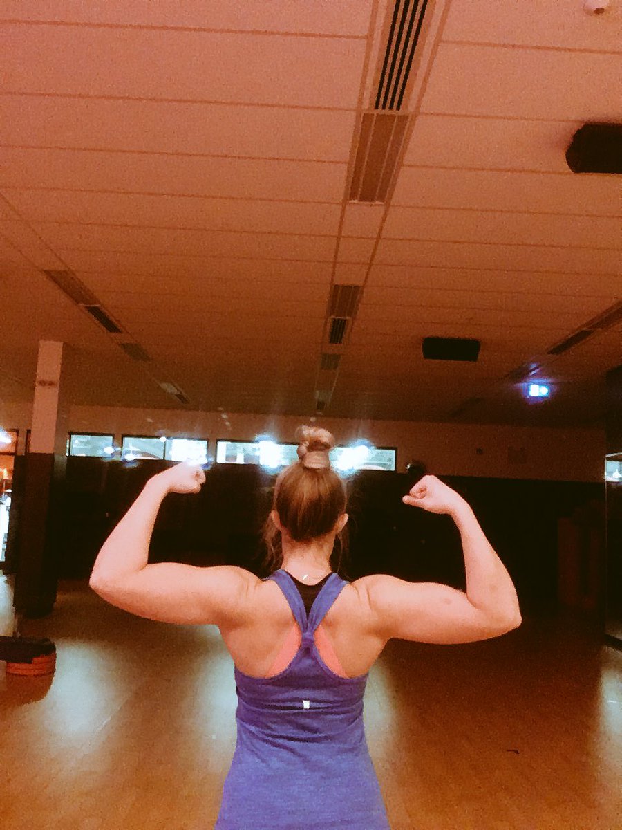 saylorlpayne's tweet photo. Always slowly making progress in this big empty room. #gymgirl #goodlife #goodlifefitness @GWL_Fitness #girlswholift #fitchick #deadlifts https://t.co/oPaBOr7yFK