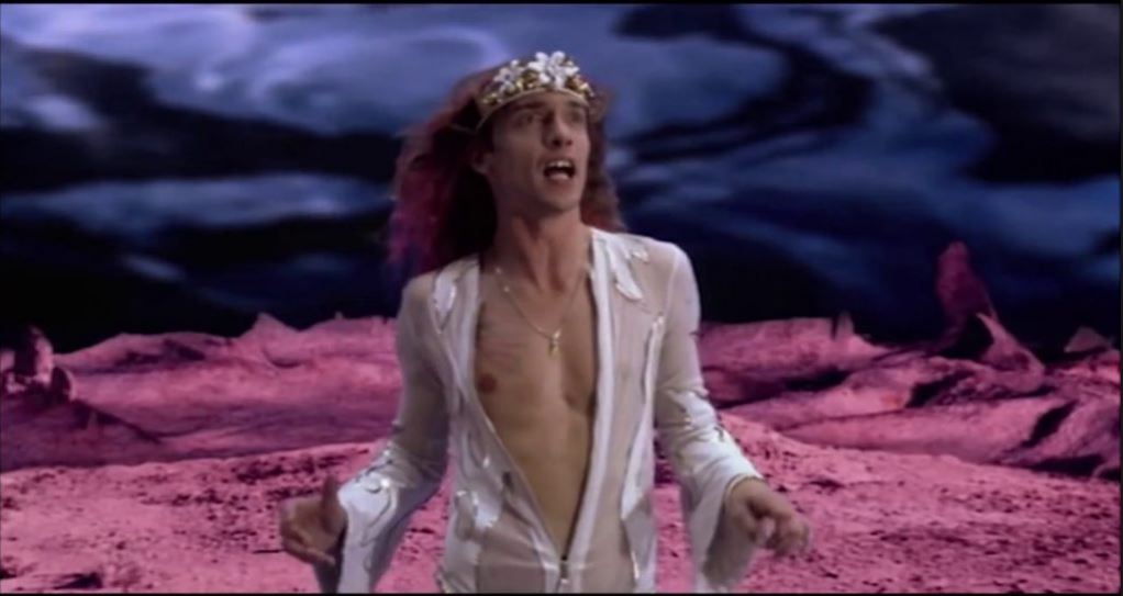 TheLoopAu's tweet image. Don’t miss The Darkness at @groovinthemoo! They def got their style inspo from 80's glam rock 👌 #Loop80s