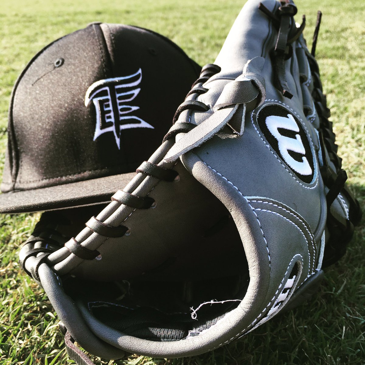 WilsonPremierBB's tweet photo. Pick your boys up. #WilsonPremier https://t.co/6aOoBouqJv