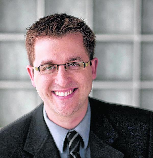 whatsNXTevents's tweet photo. .@AndrewStaupe joins the @MDSymphonyOrch for #RomanticRachmaninoff Saturday and Sunday at @MarylandTheatre https://t.co/OWzWWXWvvM https://t.co/b65lk1gkao