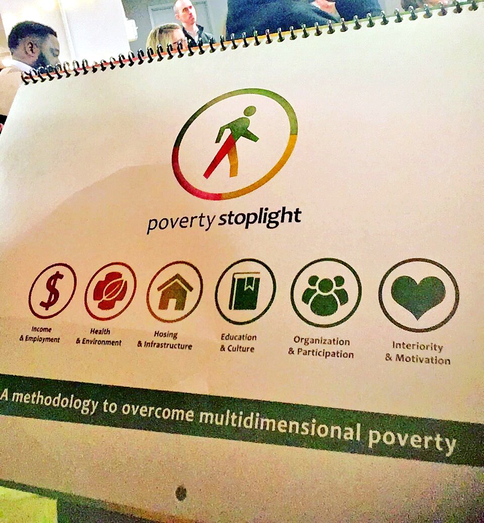 strategicgood's tweet photo. We are learning tools to fight poverty and create local solutions like the #povertystoplight in #DC ! #SOCAP365 #povertysolutions #socent https://t.co/gDTZgrafg8