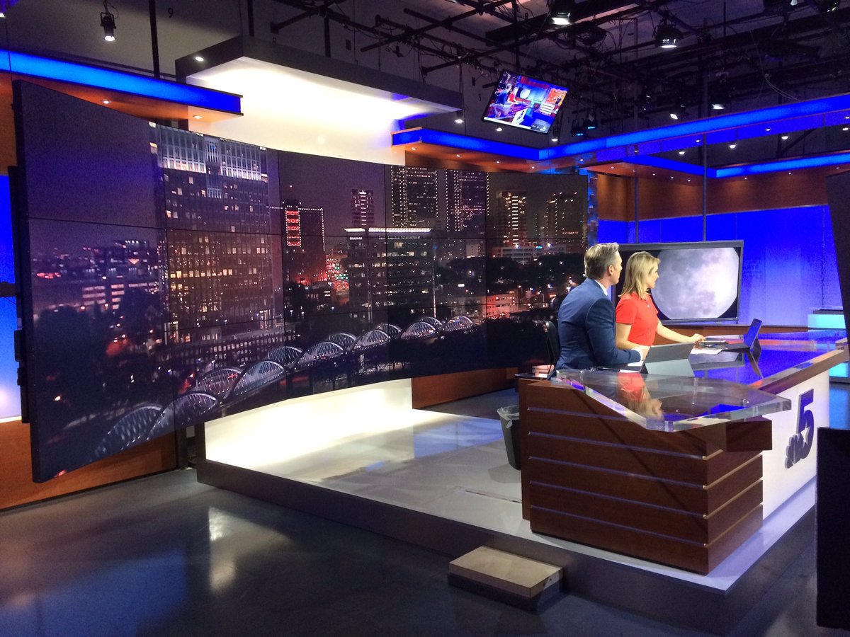 Meredith Land (MeredithNBC5) Twitter