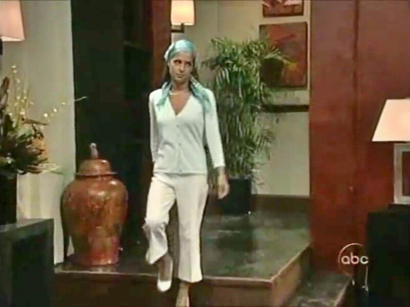 JasamForever1's tweet photo. Sam trying on outfit #2. 😂😍❤ #SamFF #GH https://t.co/mgIbacrGzd