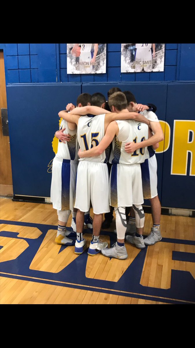 My Family right here ❤️❤️ #ballislife <a href="/SWRHSBasketball/">SWRMen'sBball</a> <a href="/Landon_Goad/">Landon</a> <a href="/ksevert13/">Korbin Severt</a> <a href="/AdamThompson412/">joe mama</a>