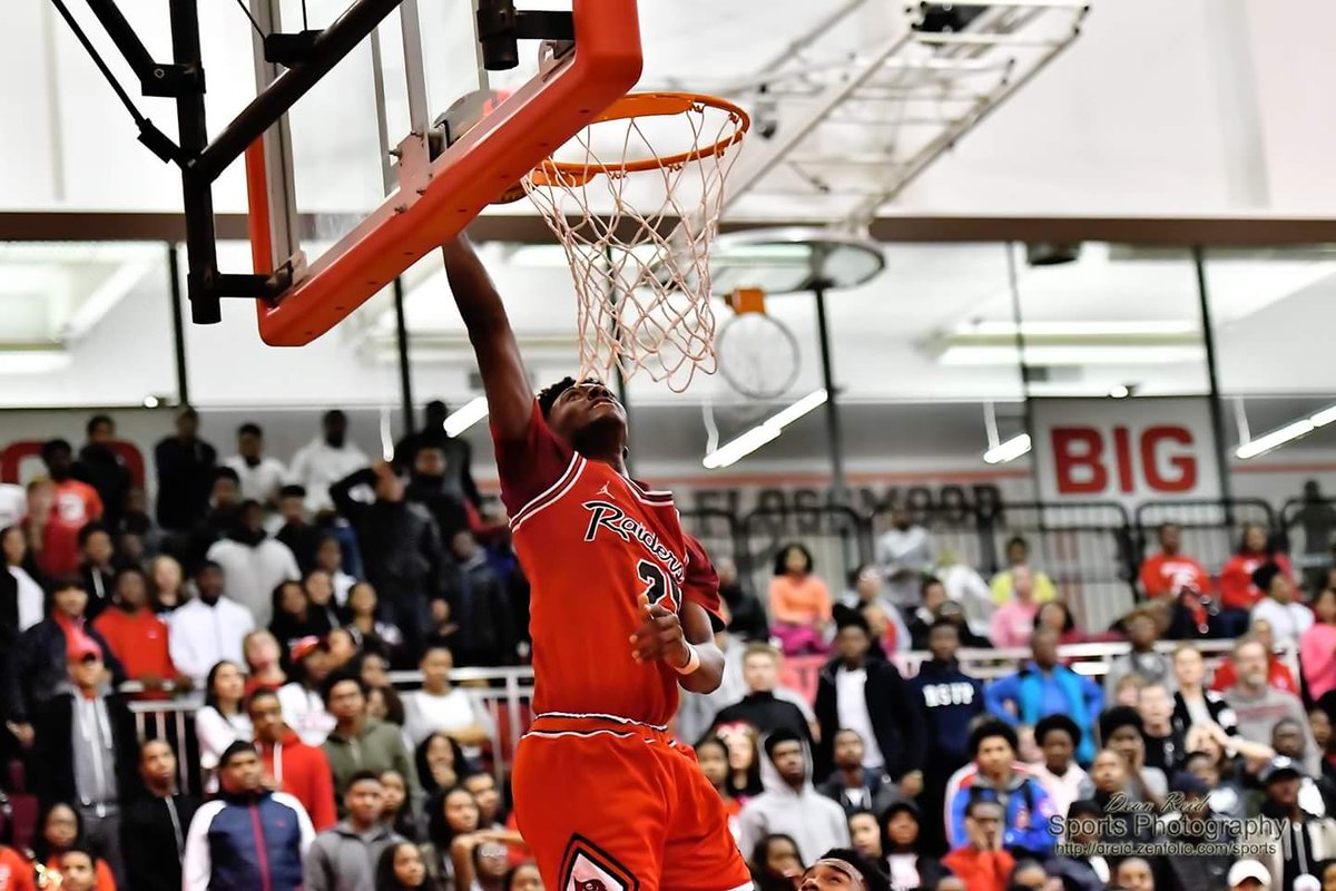 deanreidsports's tweet photo. "CLOSER" Bolingbrook defeat HF 57-46 in conference rivalry game @BHSRaiders #varsityviews #deanreidsports @nbasfuture https://t.co/G7g7r0hmOS