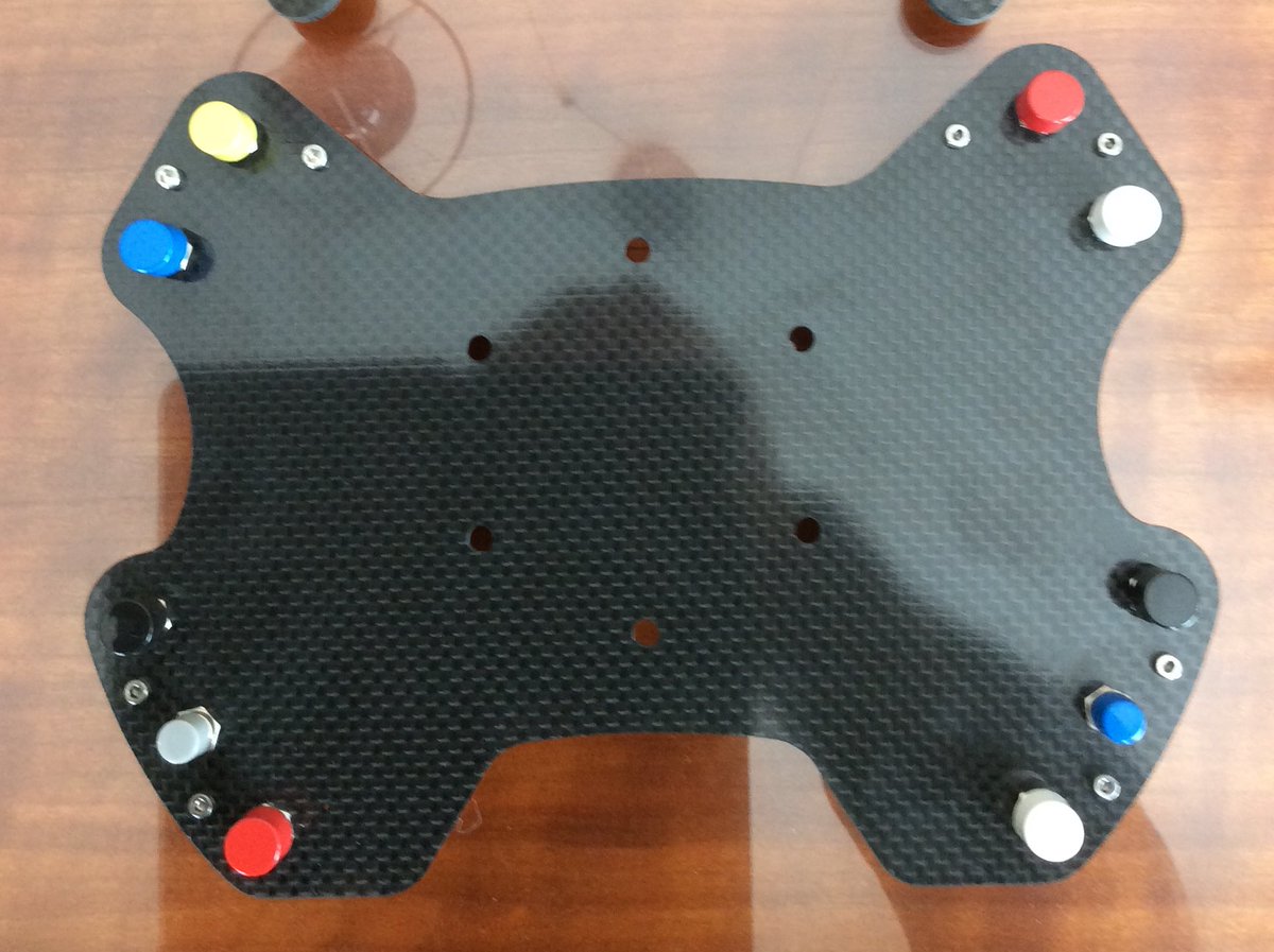 OpenSimRigs's tweet image. New Porsche replica button plates, 3mm glossy carbon fibre plate, NKK or knitter switches...