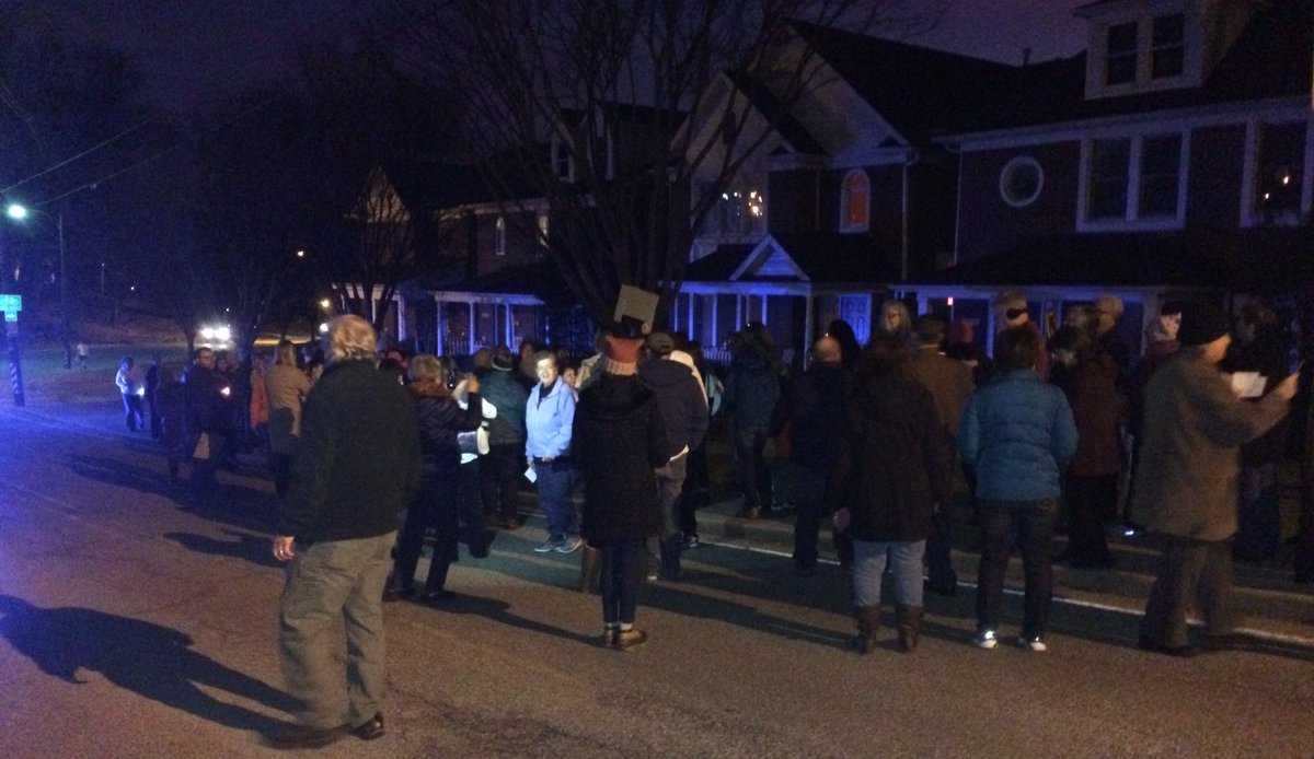 Phil_Lewis_'s tweet photo. Right now, there are about 200 protestors outside of Mitch McConnell's house in Louisville. Reading Coretta Scott King's letter. https://t.co/sepuhDcohh