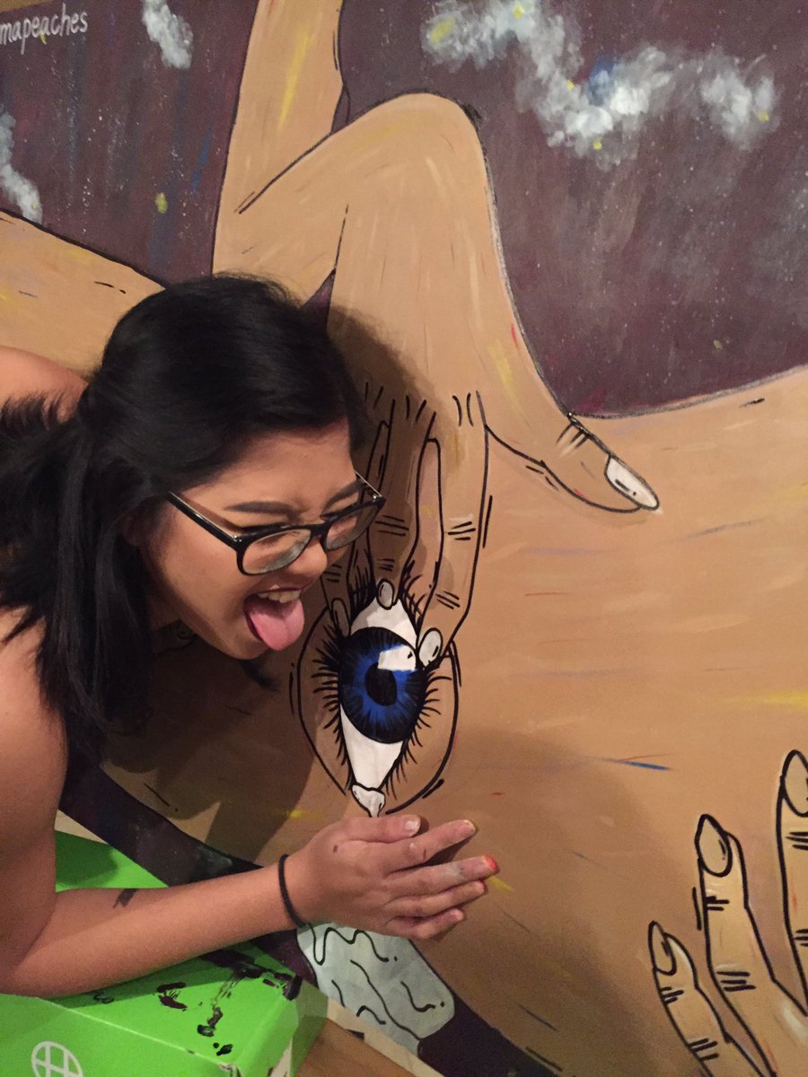 timapeaches's tweet photo. Thankful for the opportunity to paint live and share my work with everyone (sappier post on insta๐
) #baecasso @CSWSTHENATIVE @WHOISJPARADISE https://t.co/ONuIF9WyX3