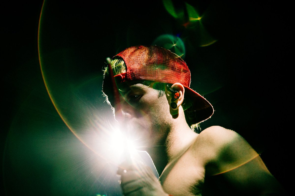 twentyonepilots's tweet image. |-/ • wichita, ks • #ERS2017 • |-/