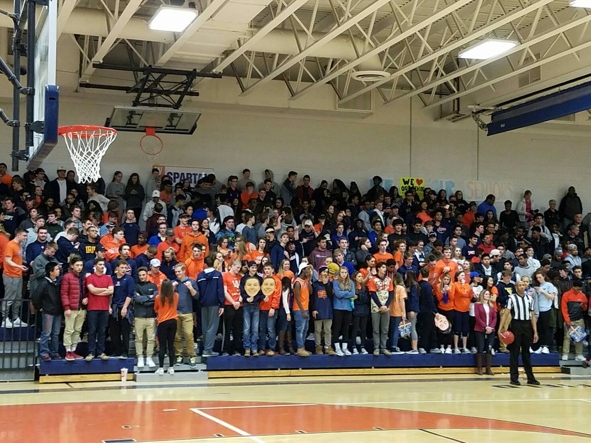 WS_HOOPS's tweet photo. Spartan Nation reppin' for SENIOR NIGHT!!!!! https://t.co/msXVD0EsMK