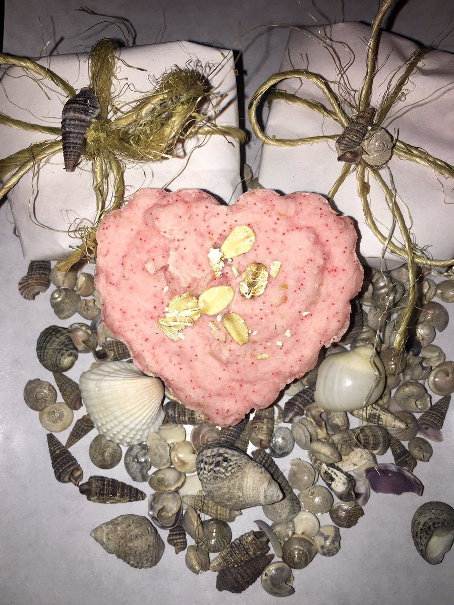 CountryCoconuts's tweet image. All new products added to my shop!!! Use VDAY14 for 15% off all products!!