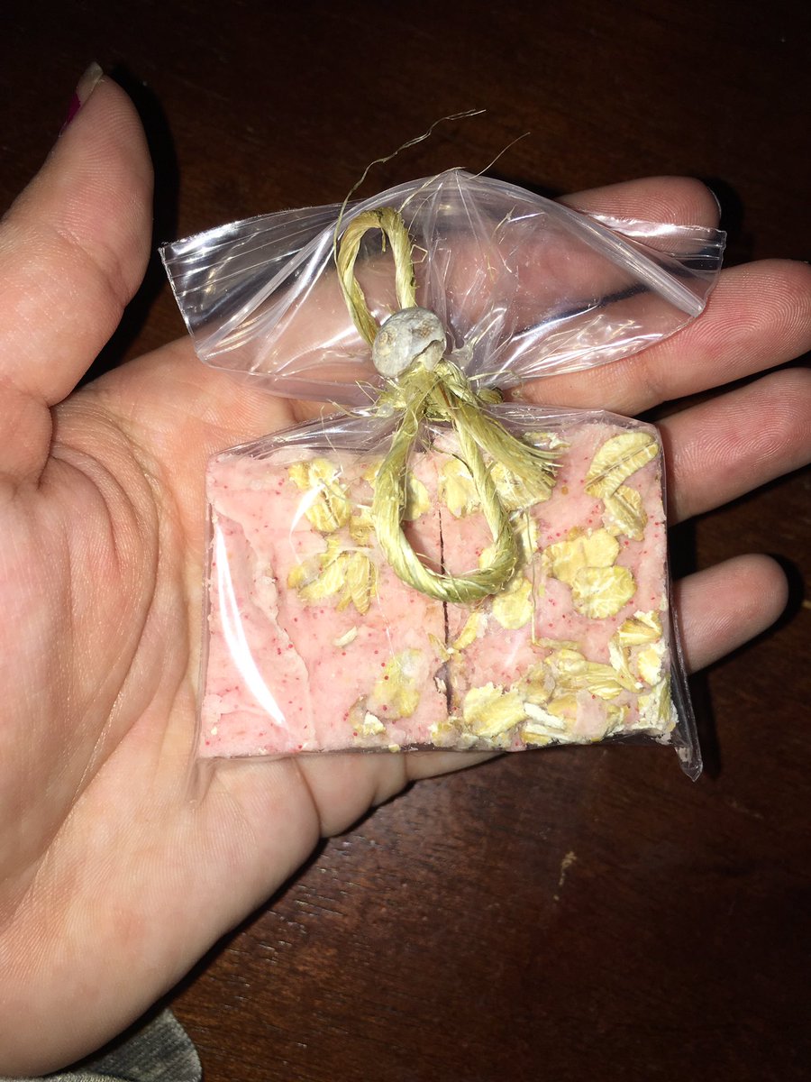 CountryCoconuts's tweet image. All new products added to my shop!!! Use VDAY14 for 15% off all products!!