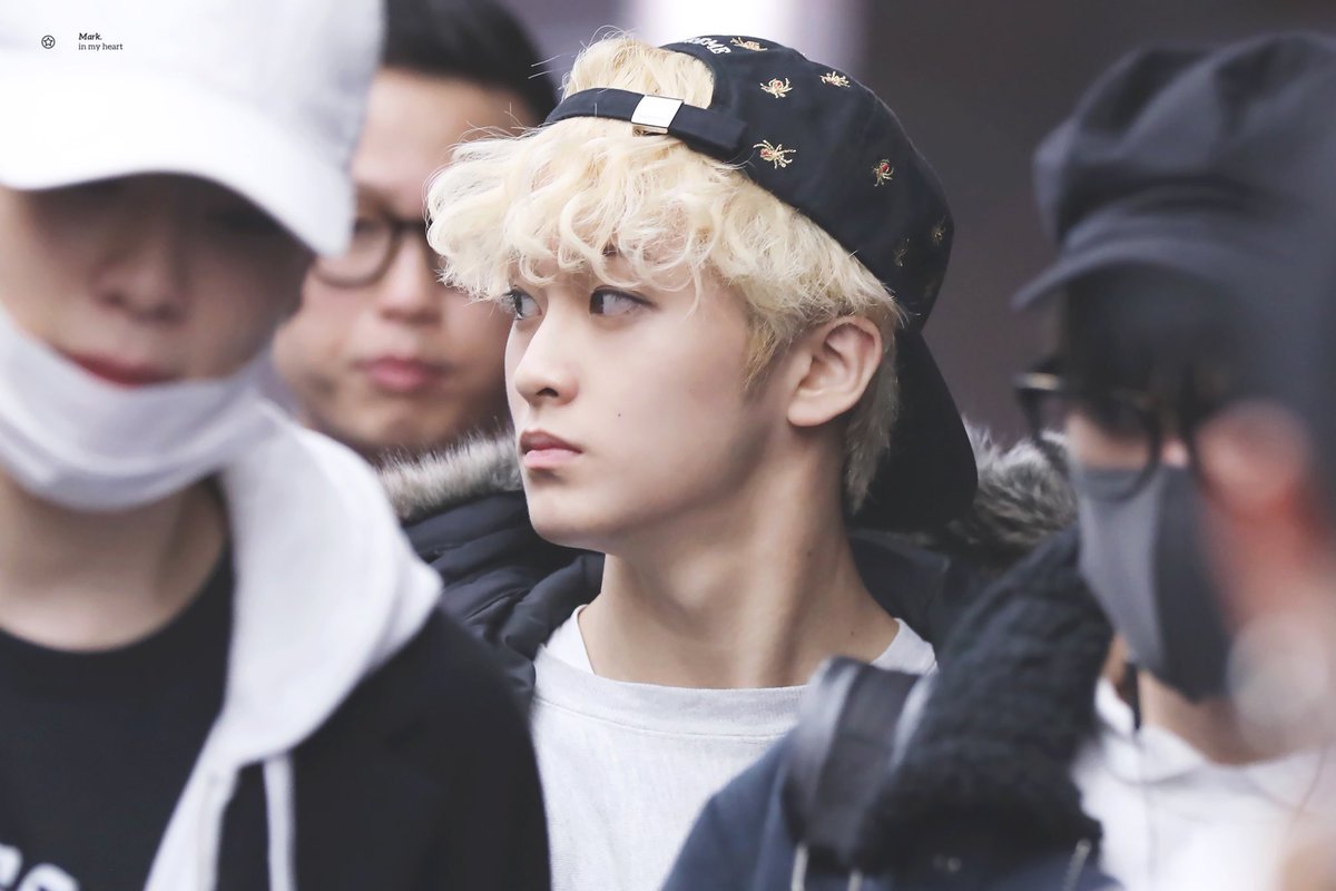 Neo Auf Twitter 中学の途中でアメリカの学校に転校したマーク アメリカの高校を卒業して再び日本へ戻ってきたマークは中学 時代に付き合っていた初恋の相手を探し始める 彼女を冷たく突き放してアメリカへ飛んだことを後悔していた やっと彼女の居場所がわかった