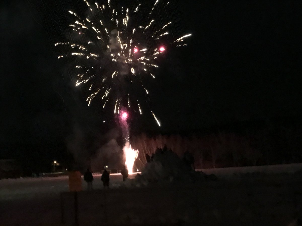 trifet2000's tweet photo. I bet that is a zeroth order reaction. #constantrate #nequalszero #iheartchemistry #bigbooms #morehashtags #CHSAPChemistry #skunkape https://t.co/l5eFfrq3D2