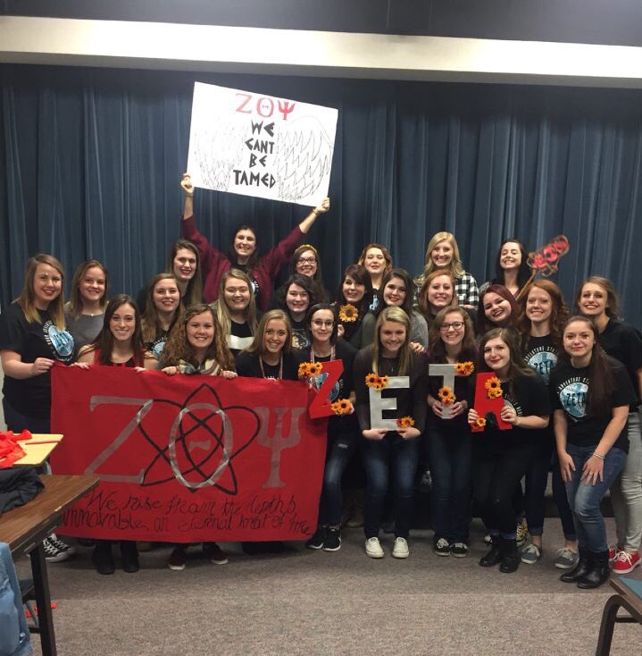 QuinnStevie's tweet photo. Welcome home ❤🌻 #destinationzeta https://t.co/HTS1w27xUv