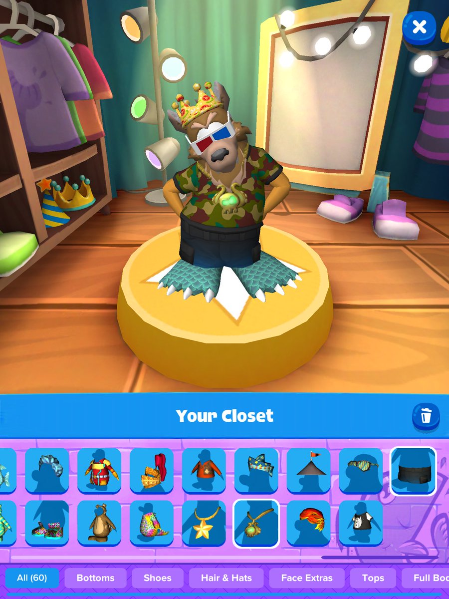 BloxorzCP's tweet photo. Which style do you prefer? Those are the styles I wear the most on Club Penguin Island! https://t.co/QRpWV4ggFw