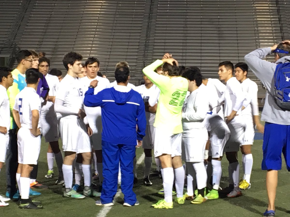 BrewerHSSoccer's tweet photo. #BEARSBEARS https://t.co/7Ybafj8JcI