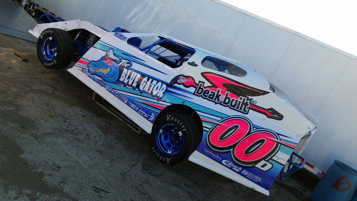 reuti_fans's tweet photo. Make sure you're watching David race at @eastbayracepark now on @watchxsan! 🏁#SSMT17 https://t.co/2TpGCVlSe7