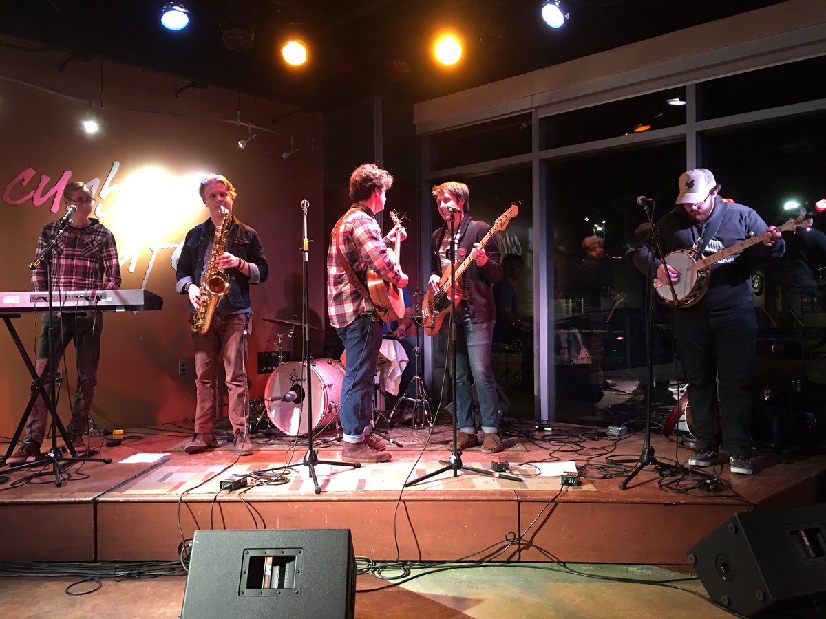 Barefoot57s's tweet photo. Thanks to all who came out tonight! Another great show! #Barefoot57s https://t.co/QQKJynSH5E
