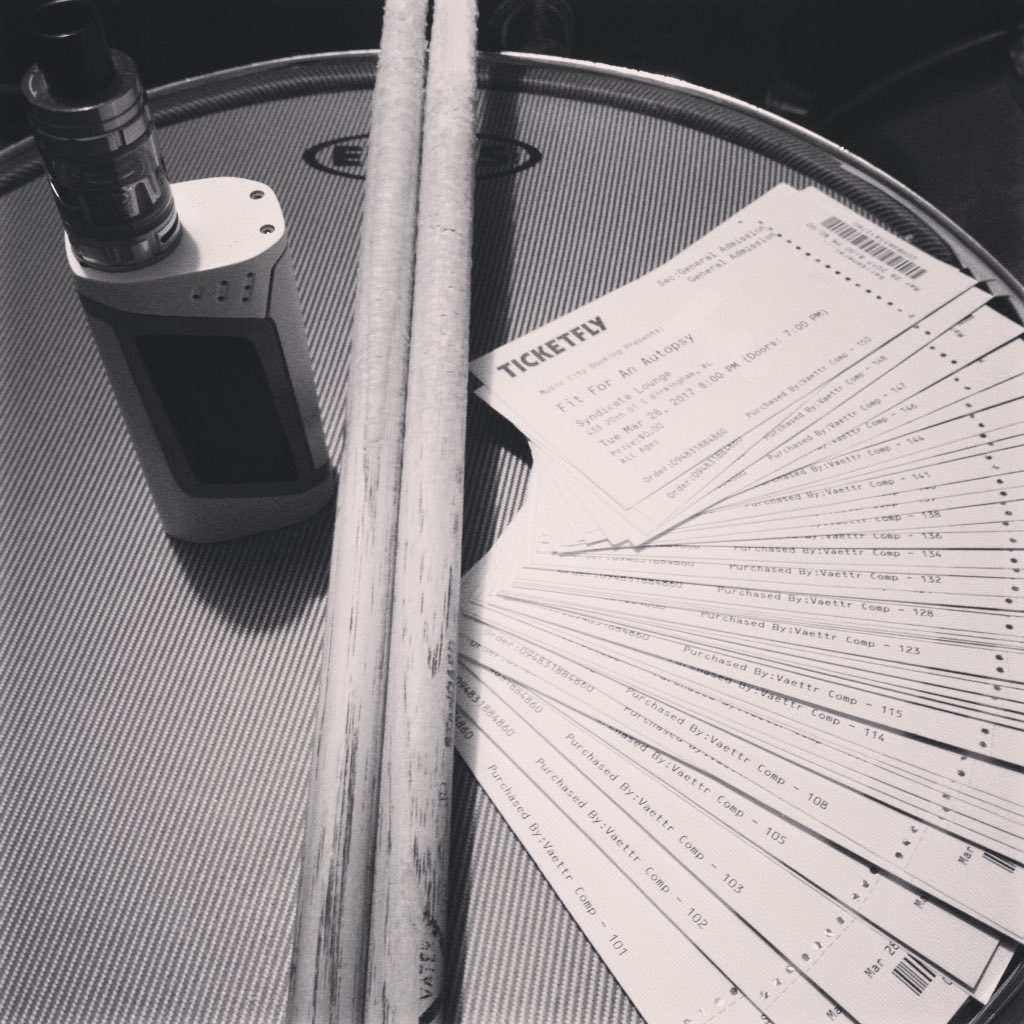 Vaettr205's tweet photo. Anyone need a ticket to see @fitforanautopsy on 3/28 @ The Syndicate Lounge? https://t.co/lo7UEoI5jA