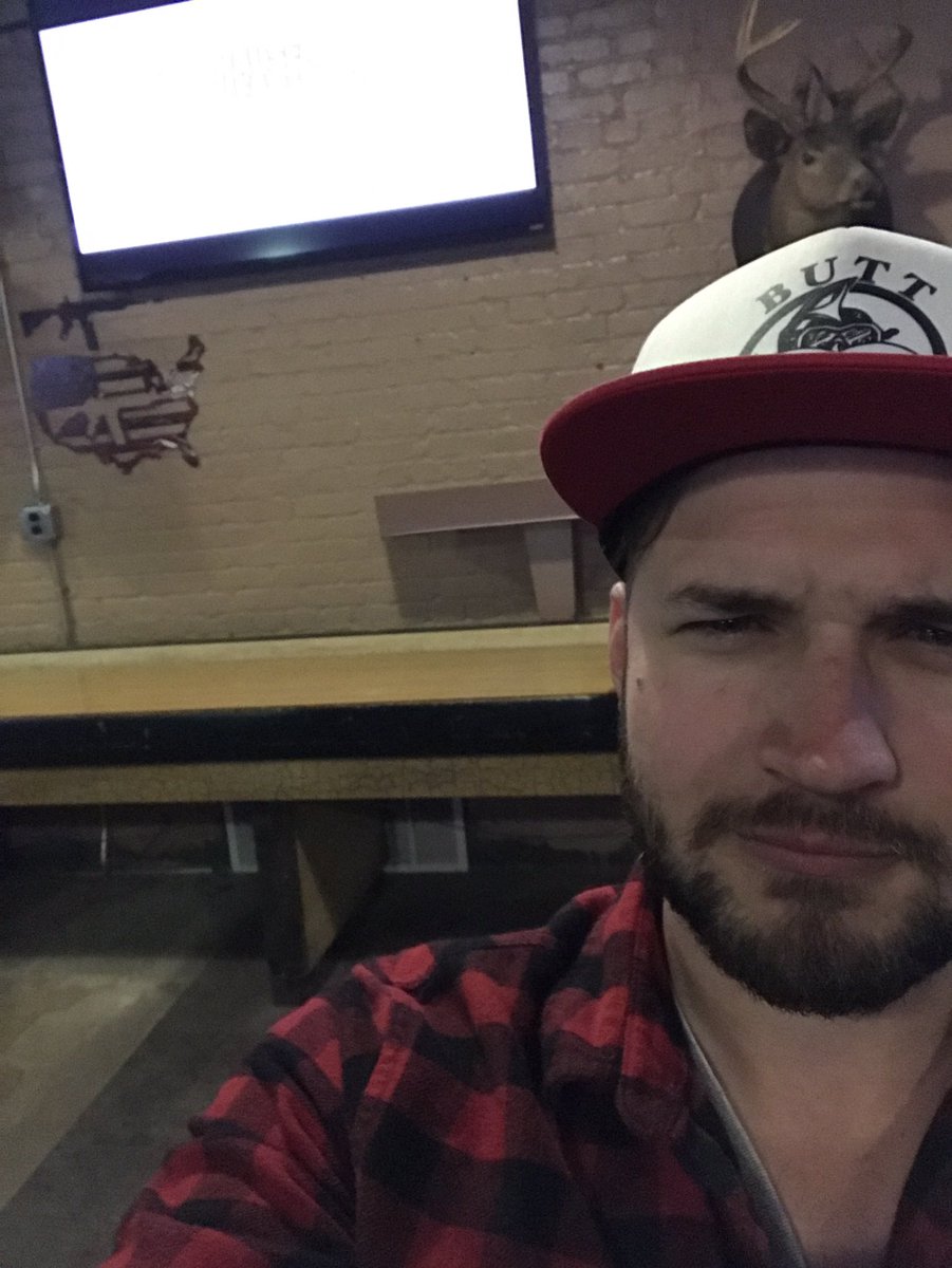 DukumNukem's tweet photo. Where is @andy_hig https://t.co/gNDKf674ya