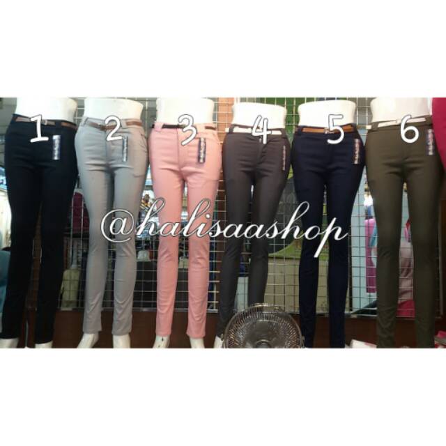 lisaaachicha's tweet photo. Saya menjual Chino wanita ... seharga Rp98.000. Dapatkan produk ini hanya di Shopee! https://t.co/RyWtS9KyXy #ShopeeID https://t.co/Jp5Uf0DJRh
