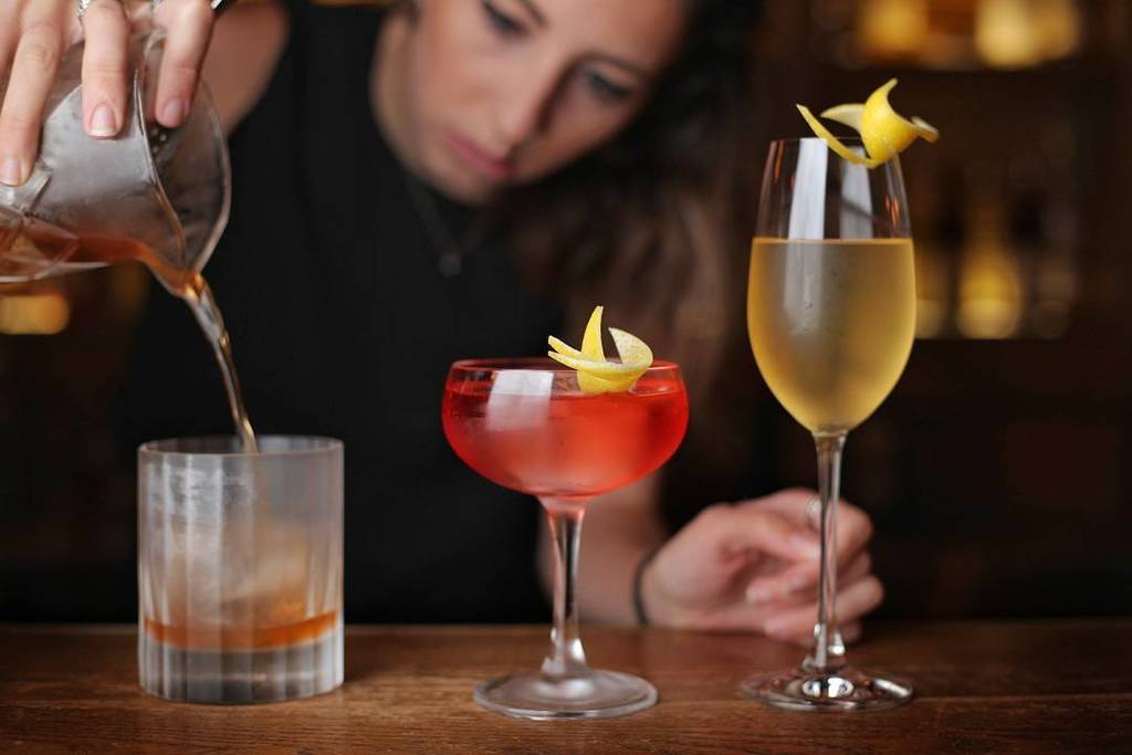 Saturday cocktails? 
#melbourne #bar #driverlane #singlemalt #whisky #emporium #restaurant… ift.tt/2lAxp4v
