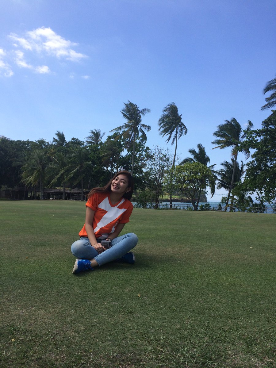 khlnclr's tweet photo. Lalala... #walangmacaption https://t.co/7Gamc9NYE2