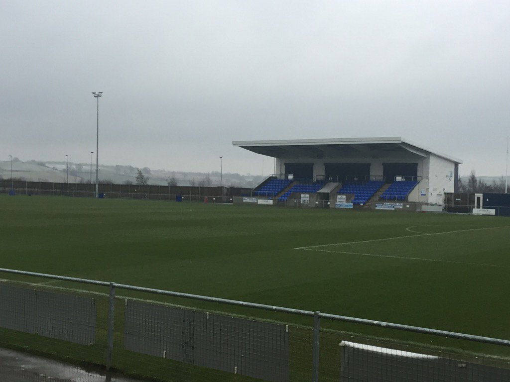 VentressGary's tweet photo. Pitch perfect ahead of game today after lots of rain and snow https://t.co/OEPCjbxKOh